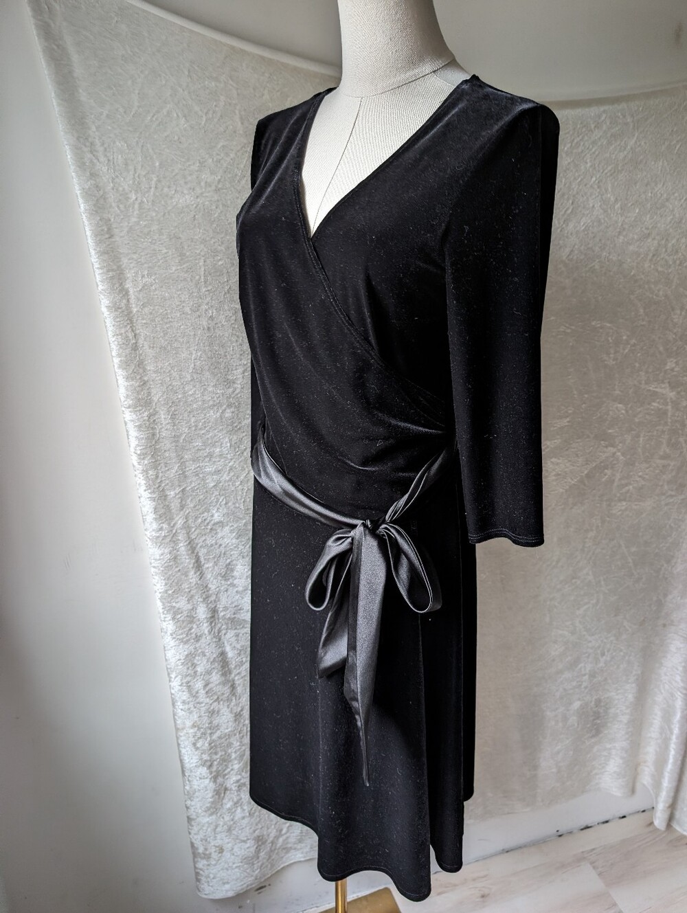 AB Studio Velvet Long Sleeve Dress With Satin Hip Tie Cross Over Bust Dress Midi